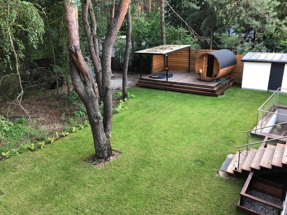 Luksusowy Apartament Pod Lasem, Otwock -Shared Garden, Sauna, Wood Hot Tub! Hot Tub Seasonal! Eksteriør billede