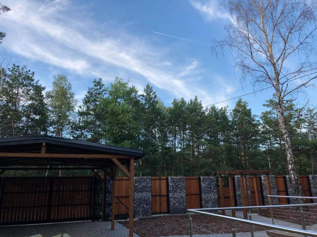 Luksusowy Apartament Pod Lasem, Otwock -Shared Garden, Sauna, Wood Hot Tub! Hot Tub Seasonal! Eksteriør billede